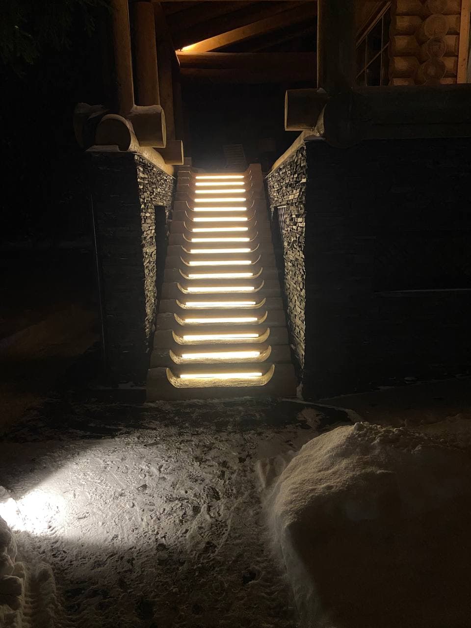 Наружное освещение частного дома